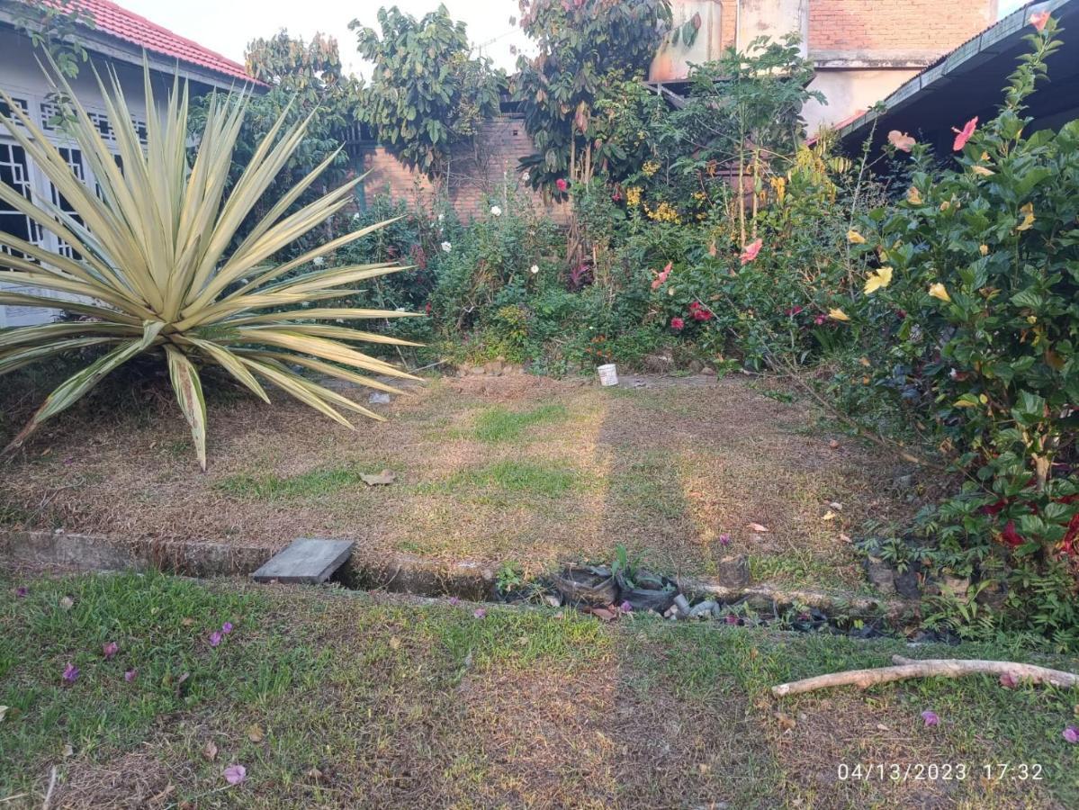 Gabelo Guest House Bukittinggi Kültér fotó