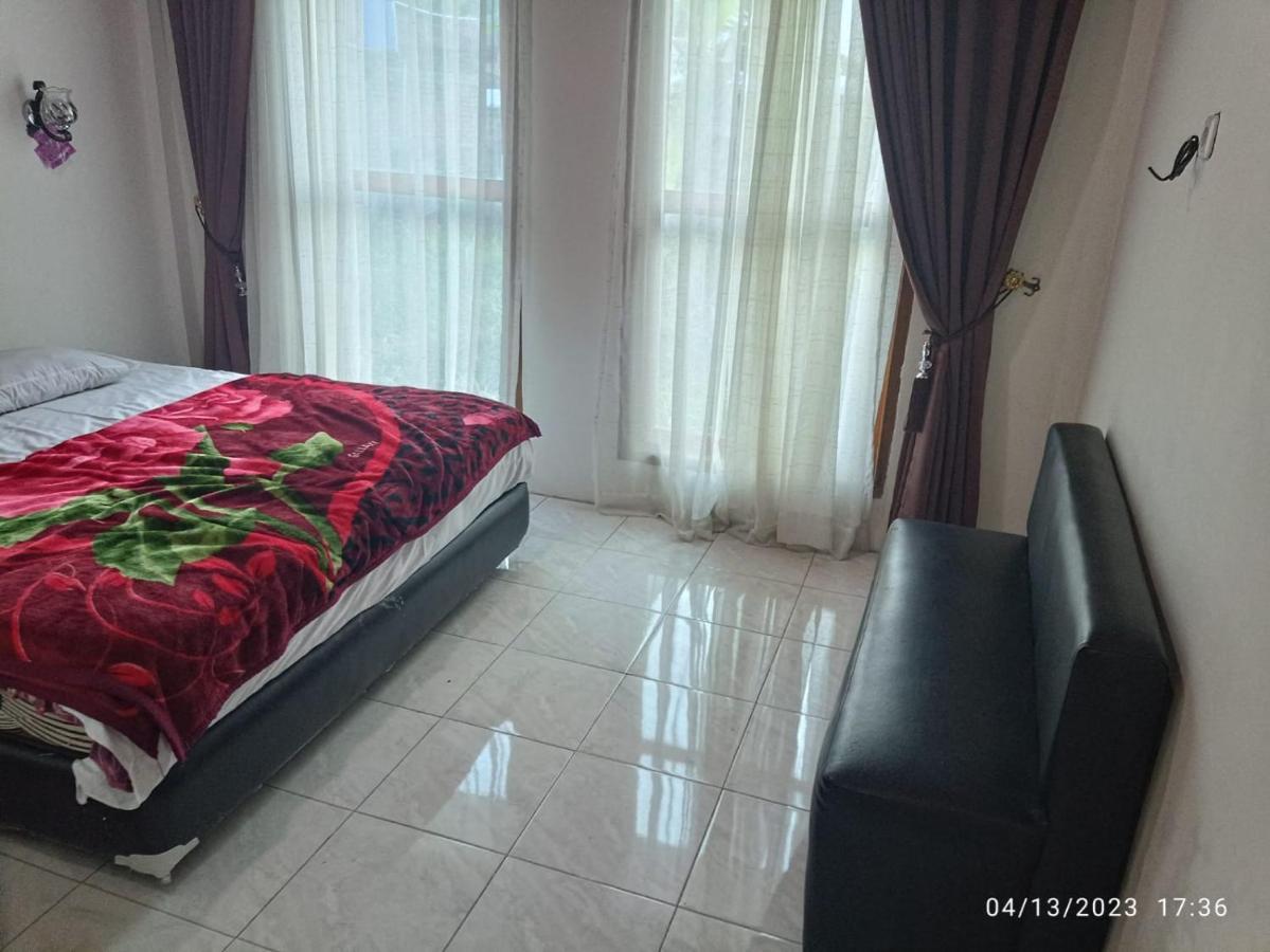 Gabelo Guest House Bukittinggi Kültér fotó
